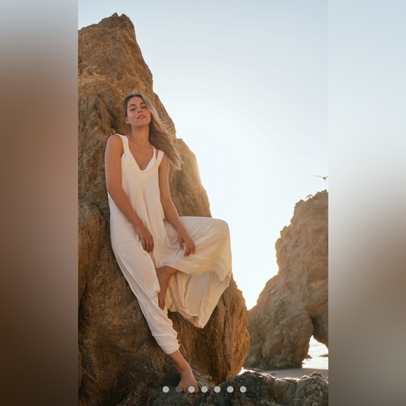 Free People FP Movement Seven Stars Onesie - Flowy Ivory Cream Jumpsuit - Picture 2 of 13